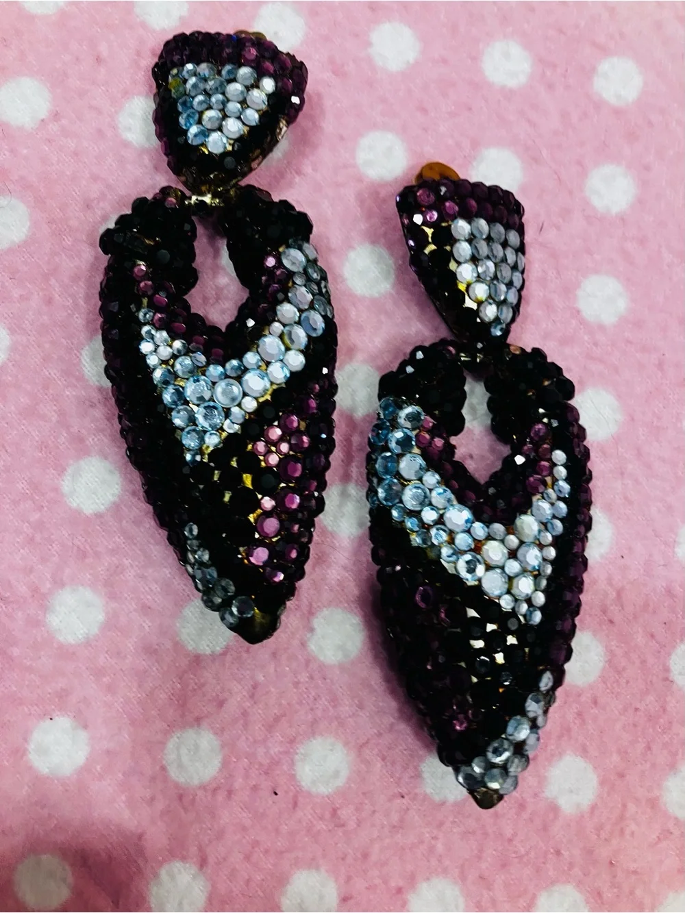 Vintage Beaded Clip-on Earrings.
